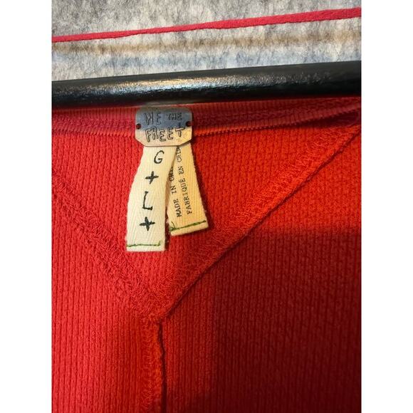 NWOT We The Free Art School Cuffed Long Sleeve Red Size Large - Picture 4 of 7